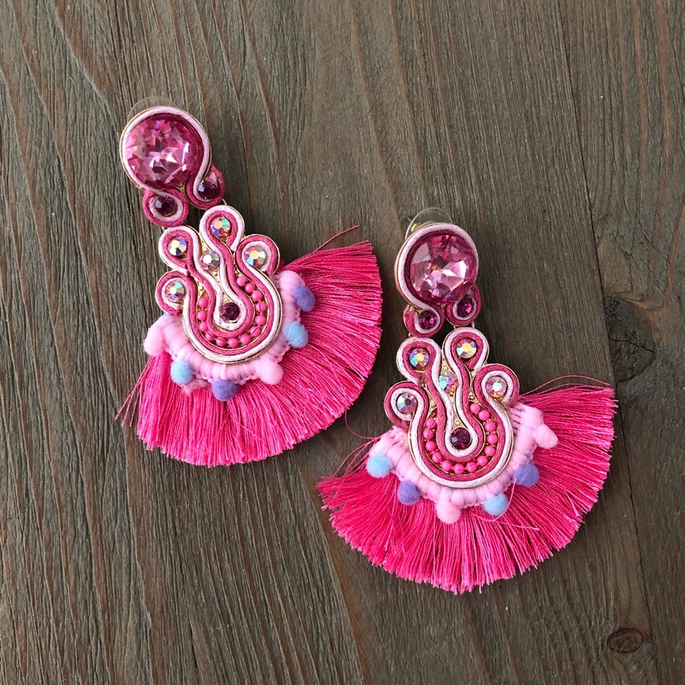 NEW Boutique statement earrings